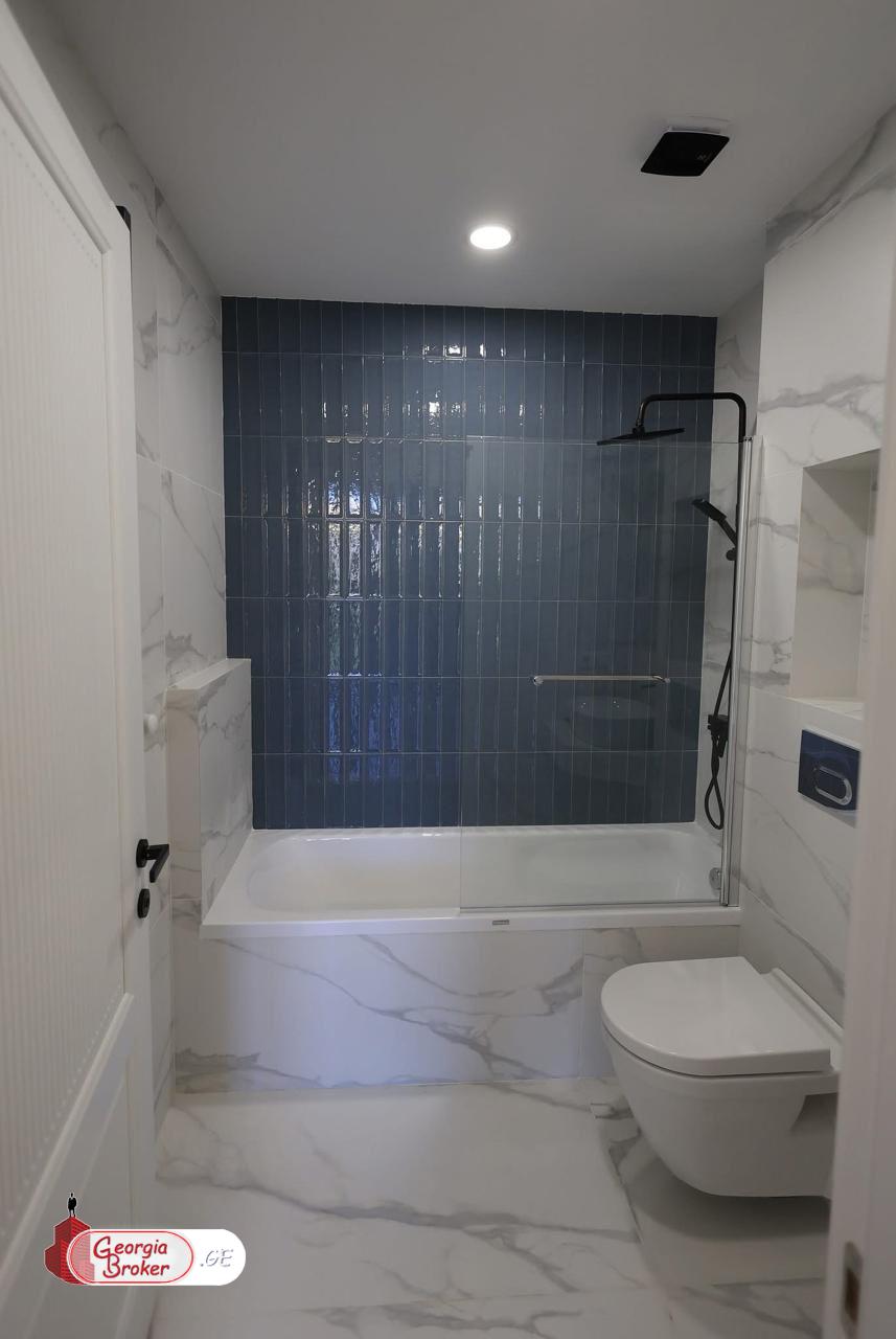 იყიდება ახალი გარემონტებული 5 ოთახიანი ბინა